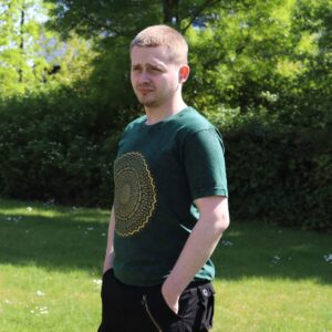 Small Stone Washed T-Shirt – Mandala – Green | www.artisan-gifts.co.uk 1