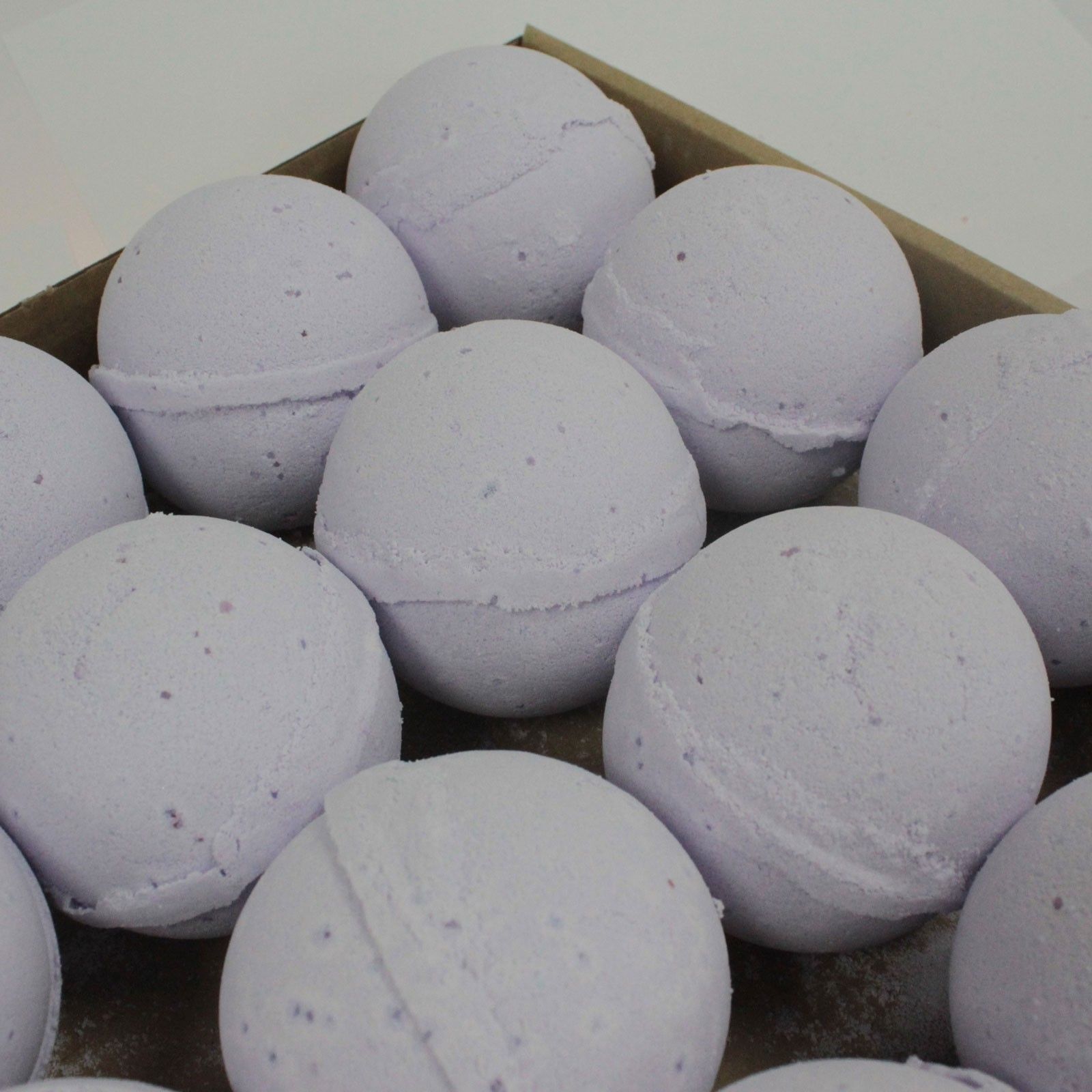 Sweet Fennel & Jojoba Bath Bomb | www.artisan-gifts.co.uk 3 Sweet Fennel & Jojoba Bath Bomb | www.artisan-gifts.co.uk 2