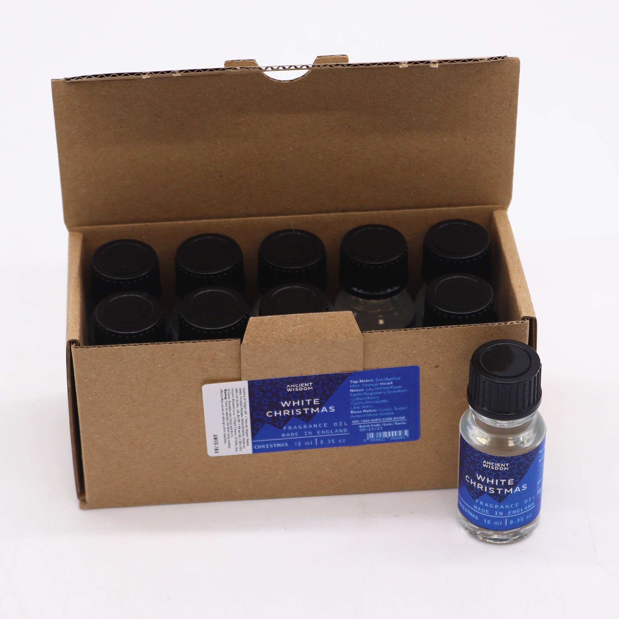 White Christmas Fragrance Oil 10ml | www.artisan-gifts.co.uk 3 White Christmas Fragrance Oil 10ml | www.artisan-gifts.co.uk 2