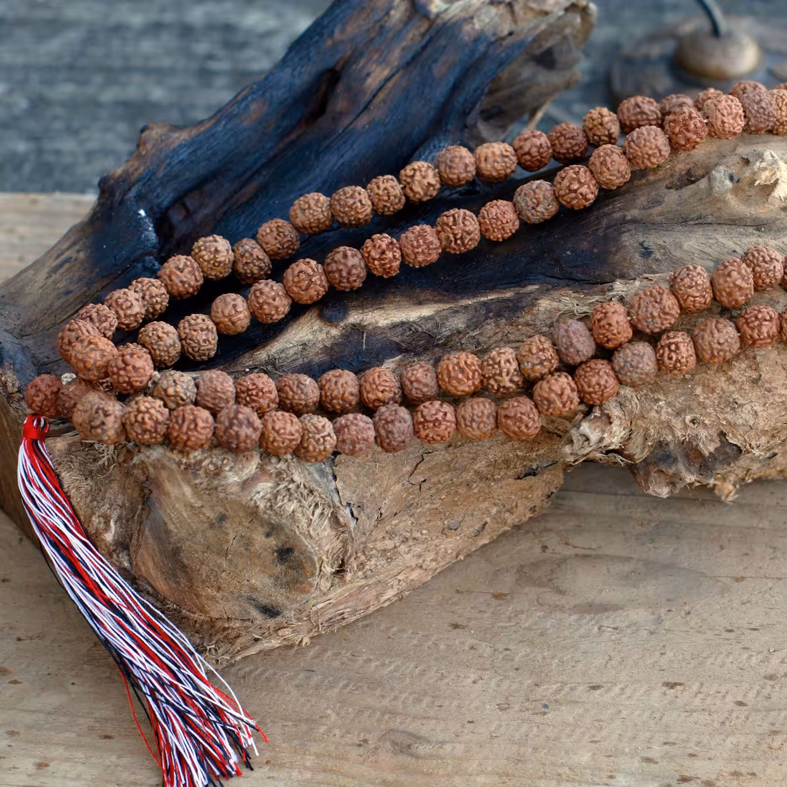 108 Rudraksha Mala – Natural | www.artisan-gifts.co.uk 5 108 Rudraksha Mala – Natural | www.artisan-gifts.co.uk 4