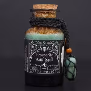 Ancient Witch Bath Spell Potion & Aventurine Crystal Amulet – Prosperity | www.artisan-gifts.co.uk 1