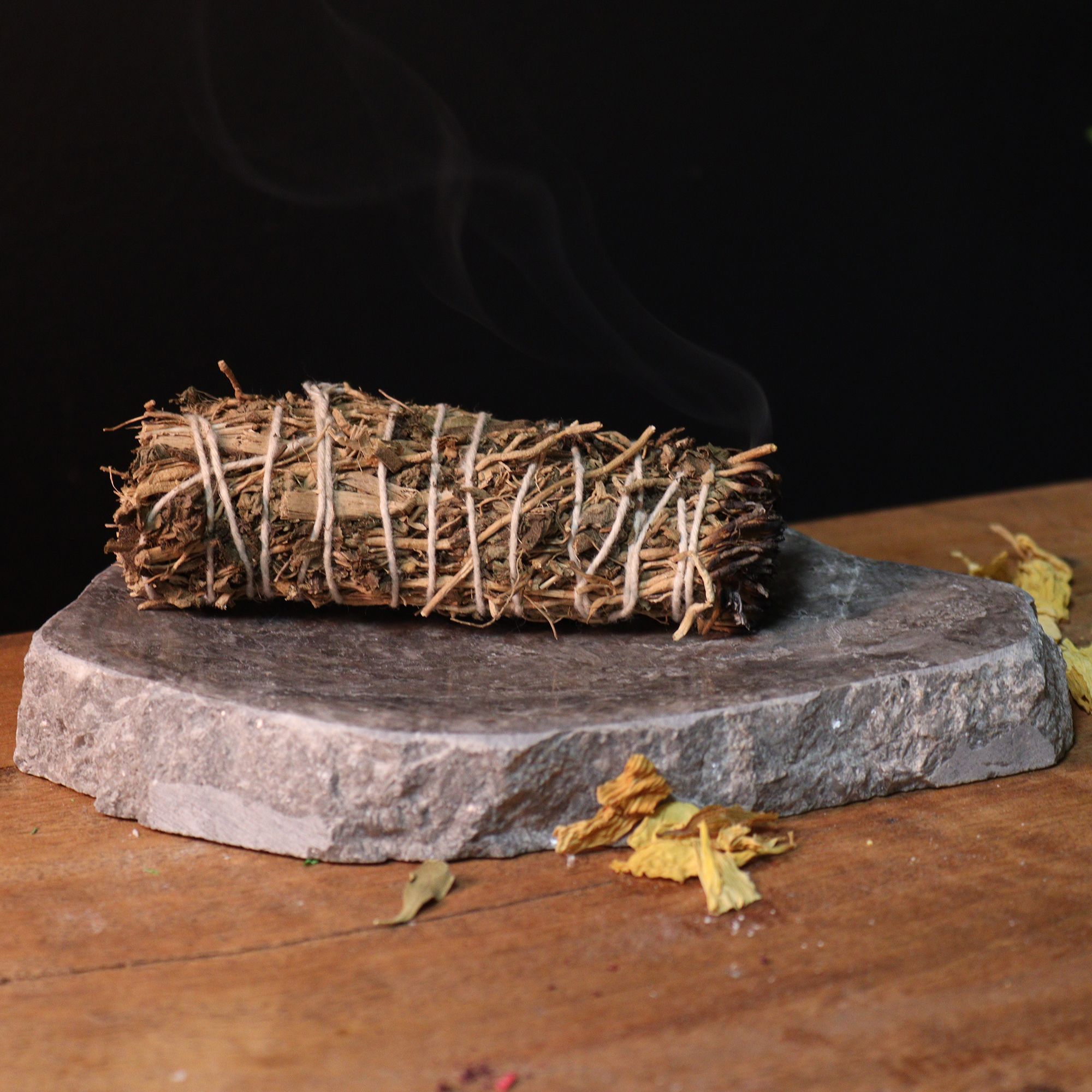 Banjara Smudge – Indian Sage | www.artisan-gifts.co.uk 7 Banjara Smudge – Indian Sage | www.artisan-gifts.co.uk 6
