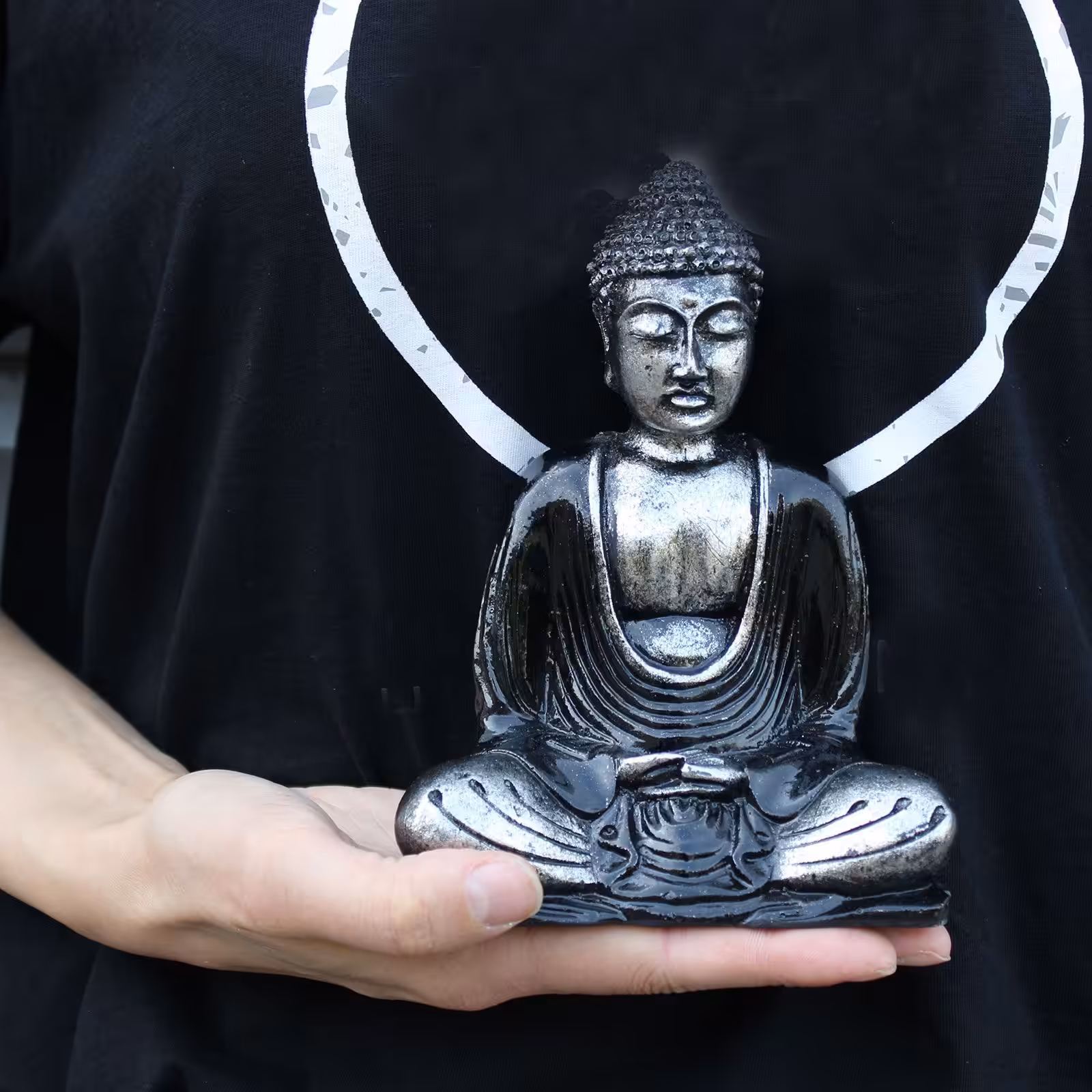 Black & Grey Buddha – Medium | www.artisan-gifts.co.uk 5 Black & Grey Buddha – Medium | www.artisan-gifts.co.uk 4