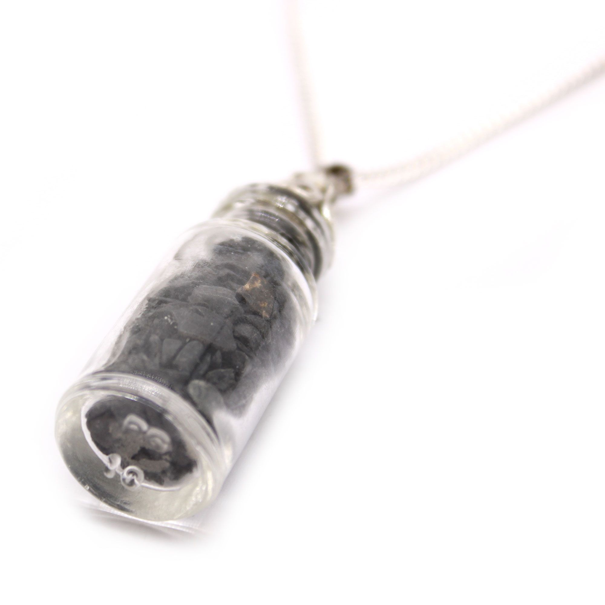 Bottled Gemstones Necklace – Black Onyx | www.artisan-gifts.co.uk 4 Bottled Gemstones Necklace – Black Onyx | www.artisan-gifts.co.uk 3