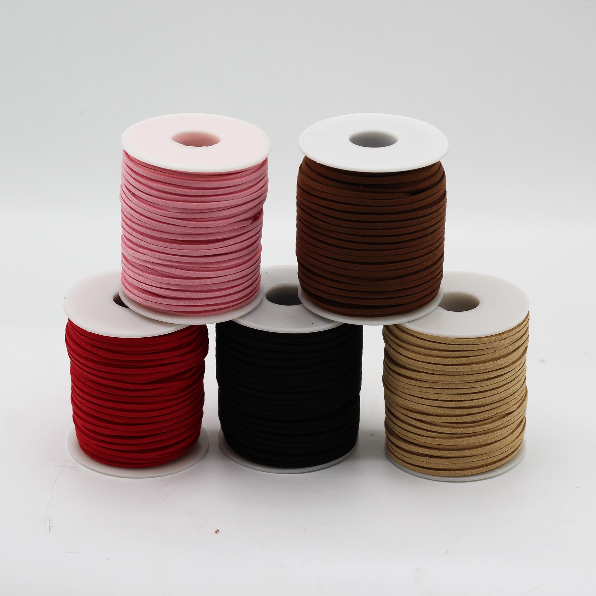 Bulk Roll Pendant Cord – 2.5mm x 45m – Dark Brown A010 | www.artisan-gifts.co.uk 4 Bulk Roll Pendant Cord – 2.5mm x 45m – Dark Brown A010 | www.artisan-gifts.co.uk 3