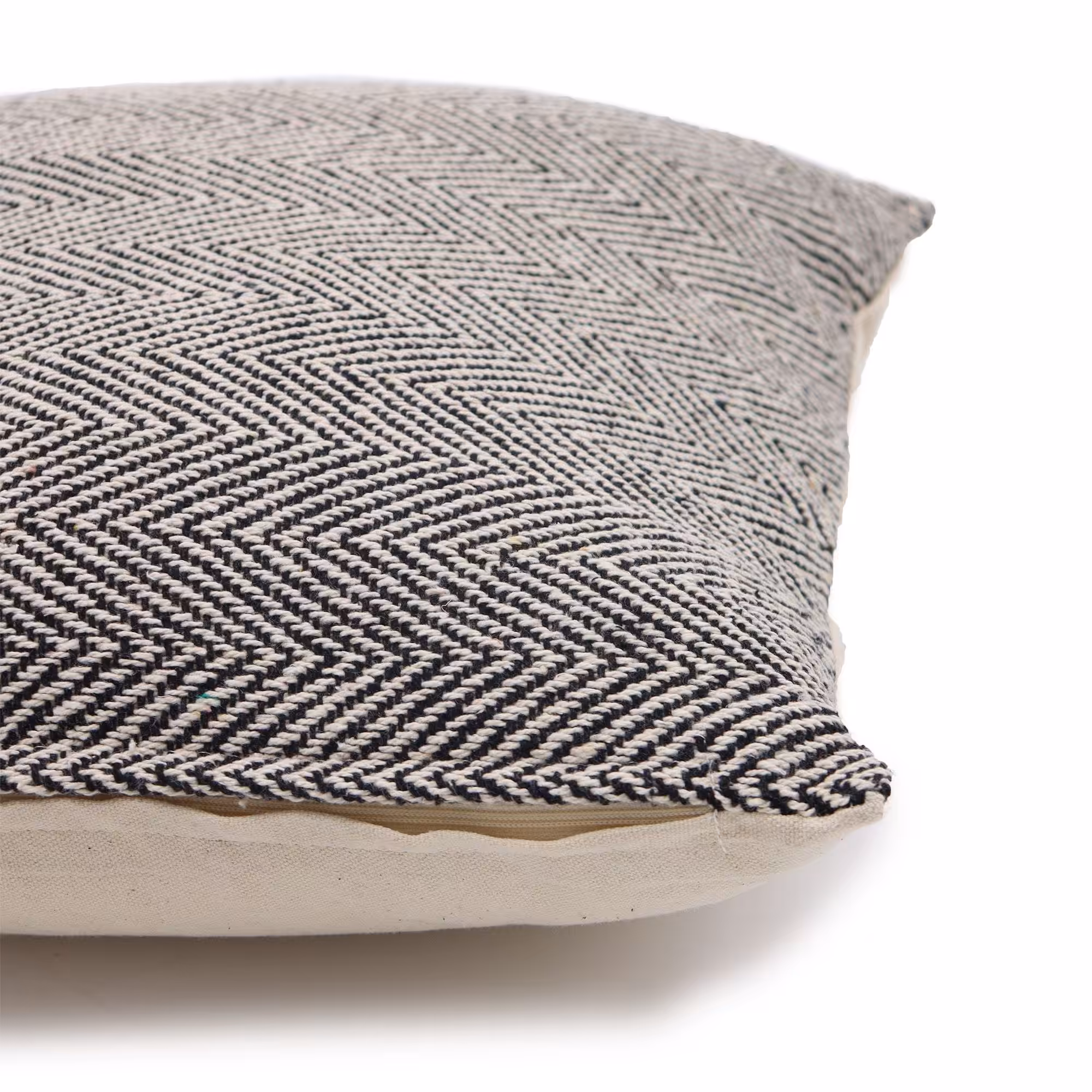 Classic Cushion Cover – Herringbone Fine Grey – 40x40cm | www.artisan-gifts.co.uk 3 Classic Cushion Cover – Herringbone Fine Grey – 40x40cm | www.artisan-gifts.co.uk 2