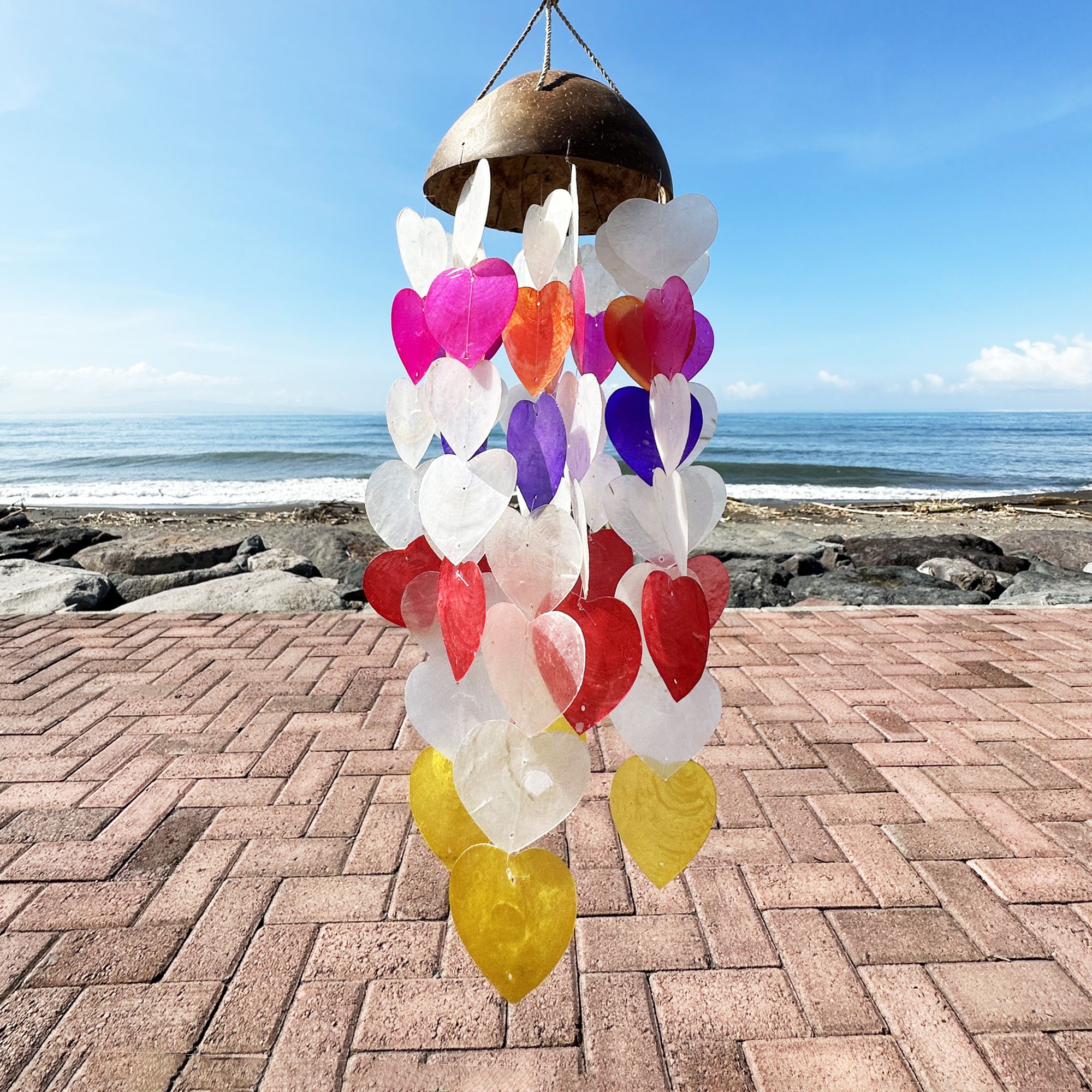 Coconut & Capiz Windchimes – Big Hearts – 40cm | www.artisan-gifts.co.uk 3 Coconut & Capiz Windchimes – Big Hearts – 40cm | www.artisan-gifts.co.uk 2