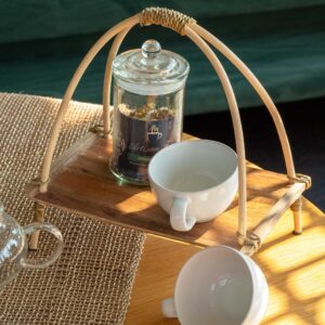 Coconut Leaf Tea Stand – Natural | www.artisan-gifts.co.uk 1