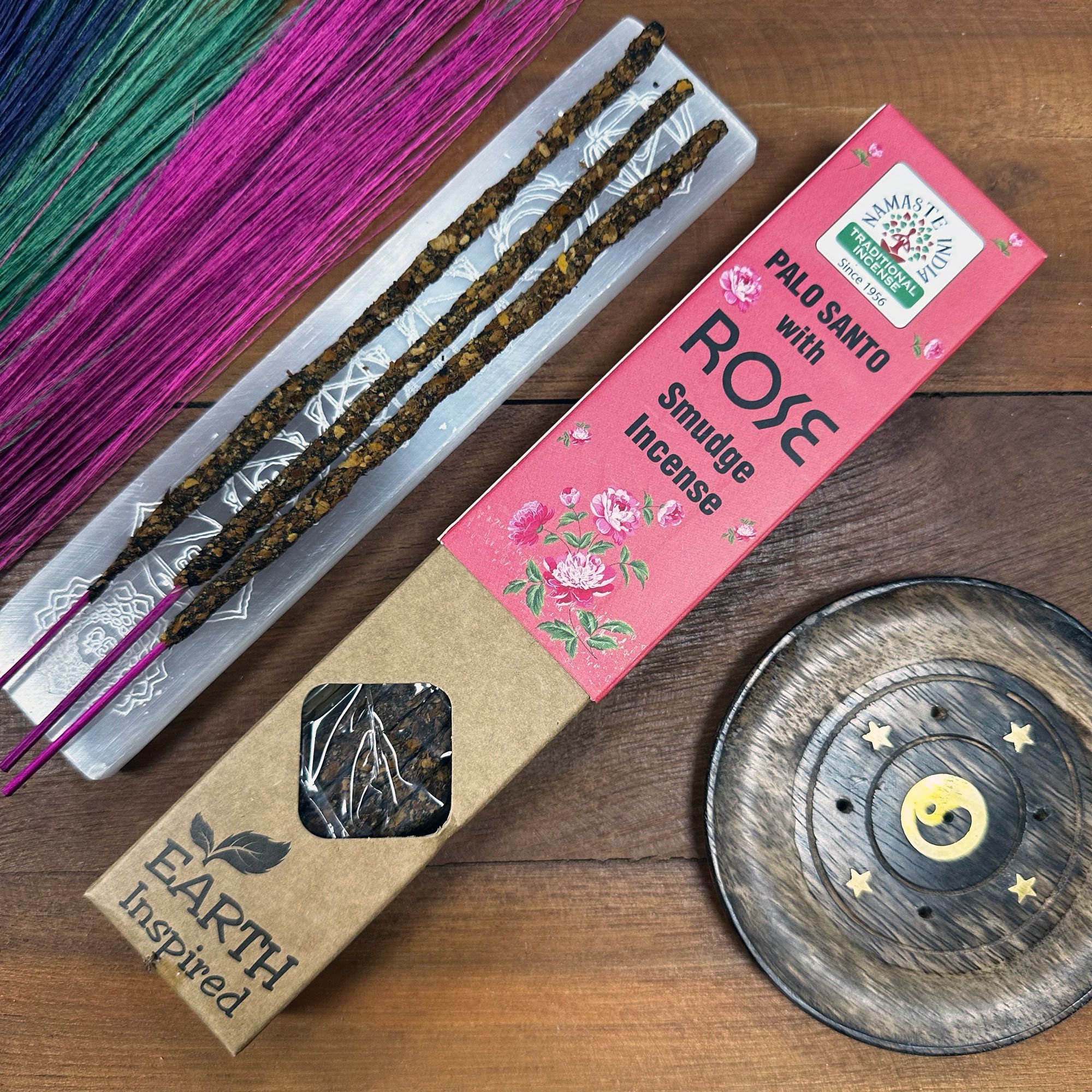 Earth Inspired Smudge Incense – Rose | www.artisan-gifts.co.uk 2 Earth Inspired Smudge Incense – Rose | www.artisan-gifts.co.uk 1