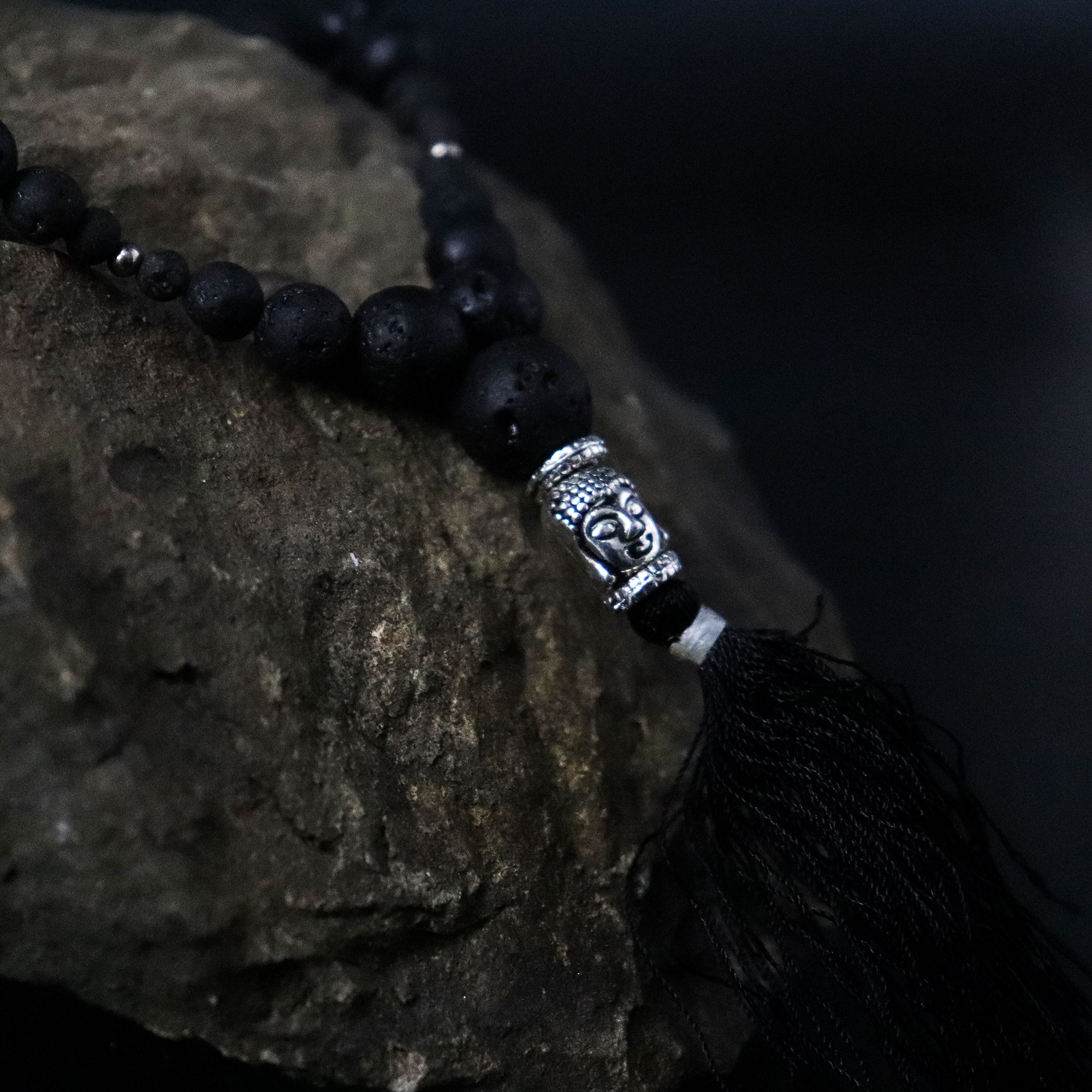 Essence of the Volcano Necklace – Grounding Energy | www.artisan-gifts.co.uk 4 Essence of the Volcano Necklace – Grounding Energy | www.artisan-gifts.co.uk 3