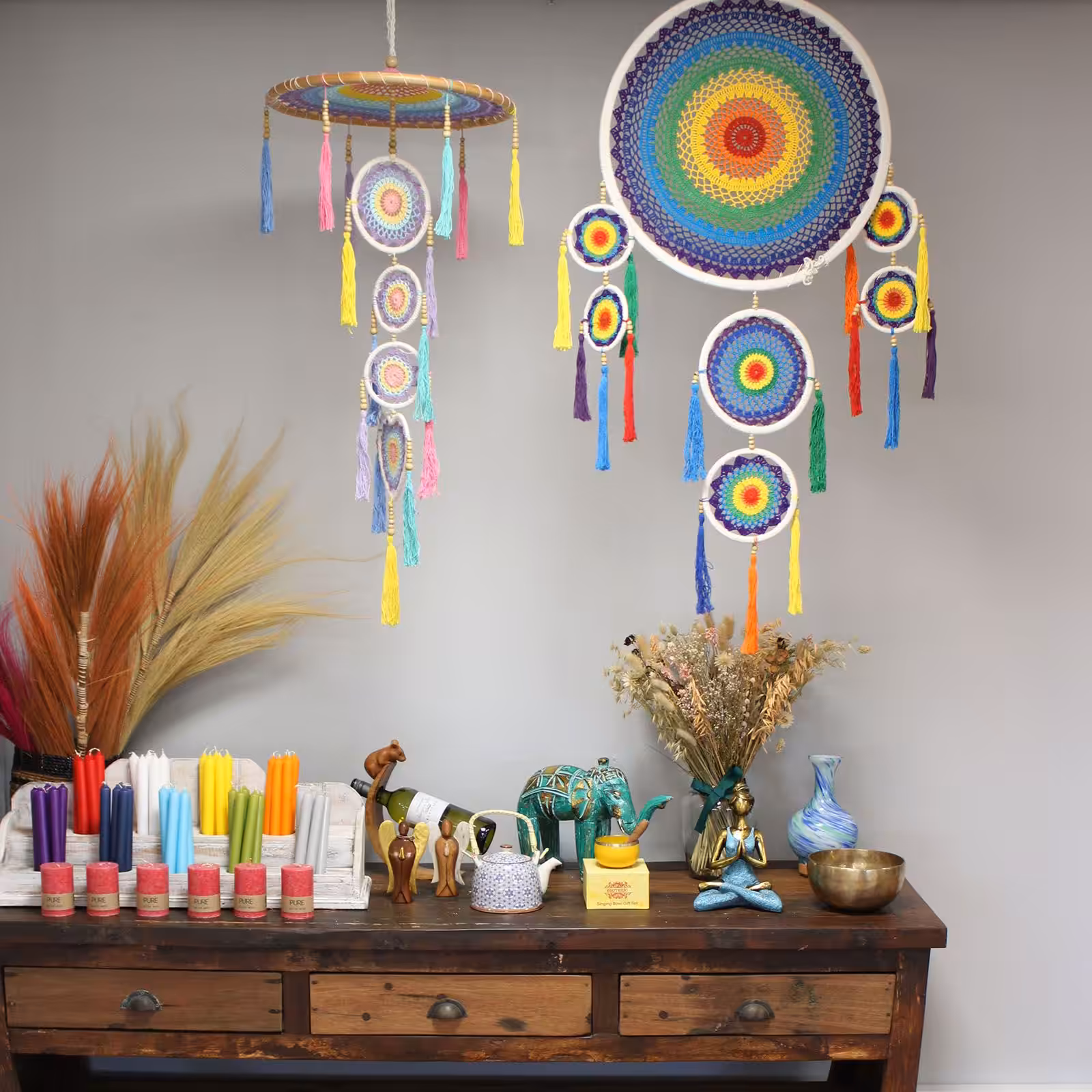 Extra Large Dreamcatcher – Vivid Rainbow | www.artisan-gifts.co.uk 6 Extra Large Dreamcatcher – Vivid Rainbow | www.artisan-gifts.co.uk 5