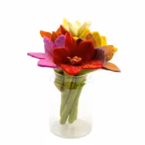 Felt Flowers – Lily (assorted colours) | www.artisan-gifts.co.uk 1