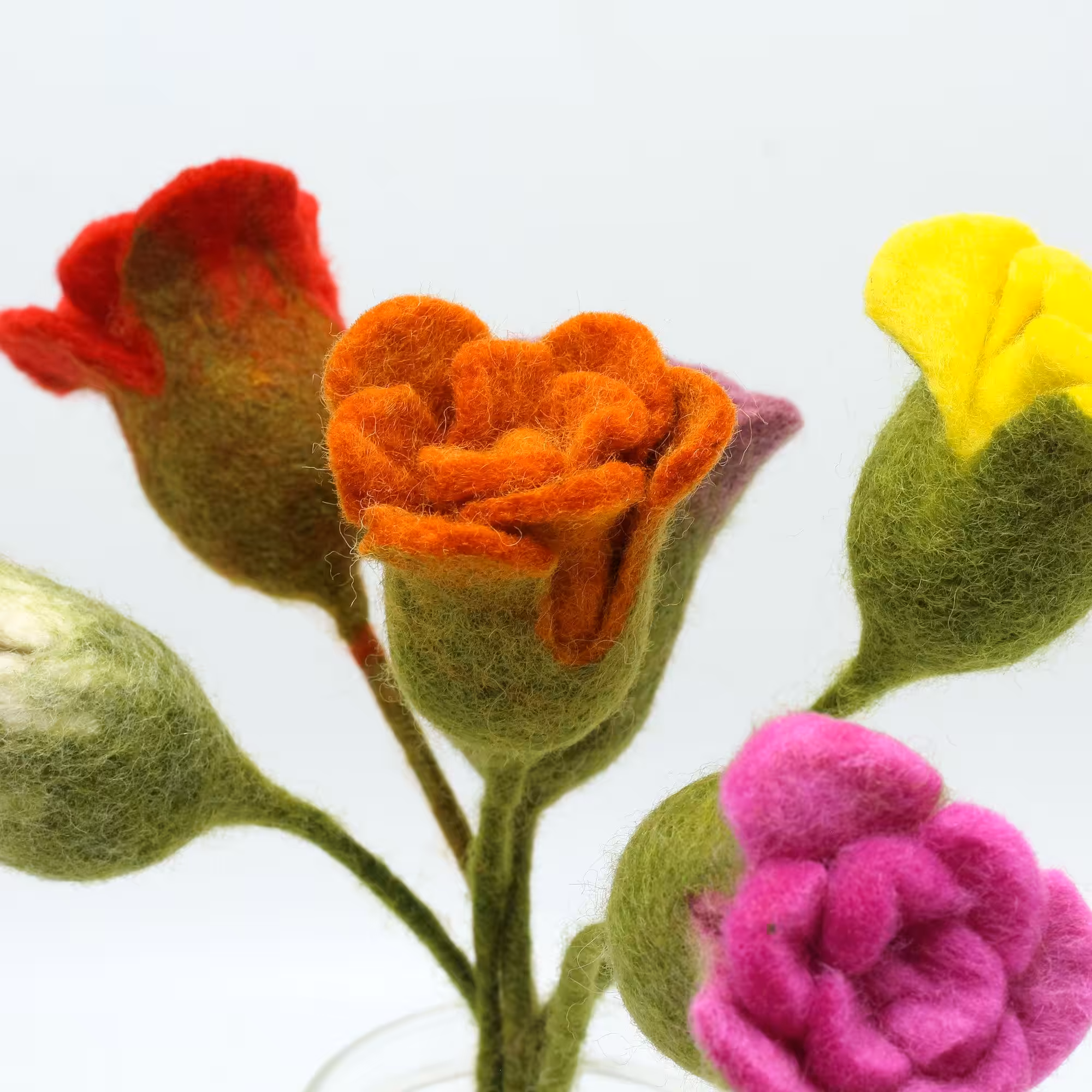 Felt Flowers – Roses (assorted colours) | www.artisan-gifts.co.uk 3 Felt Flowers – Roses (assorted colours) | www.artisan-gifts.co.uk 2