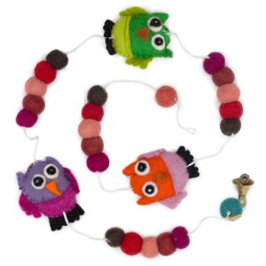 Felt Wall Hanging  -Owls (random colours) | www.artisan-gifts.co.uk 1