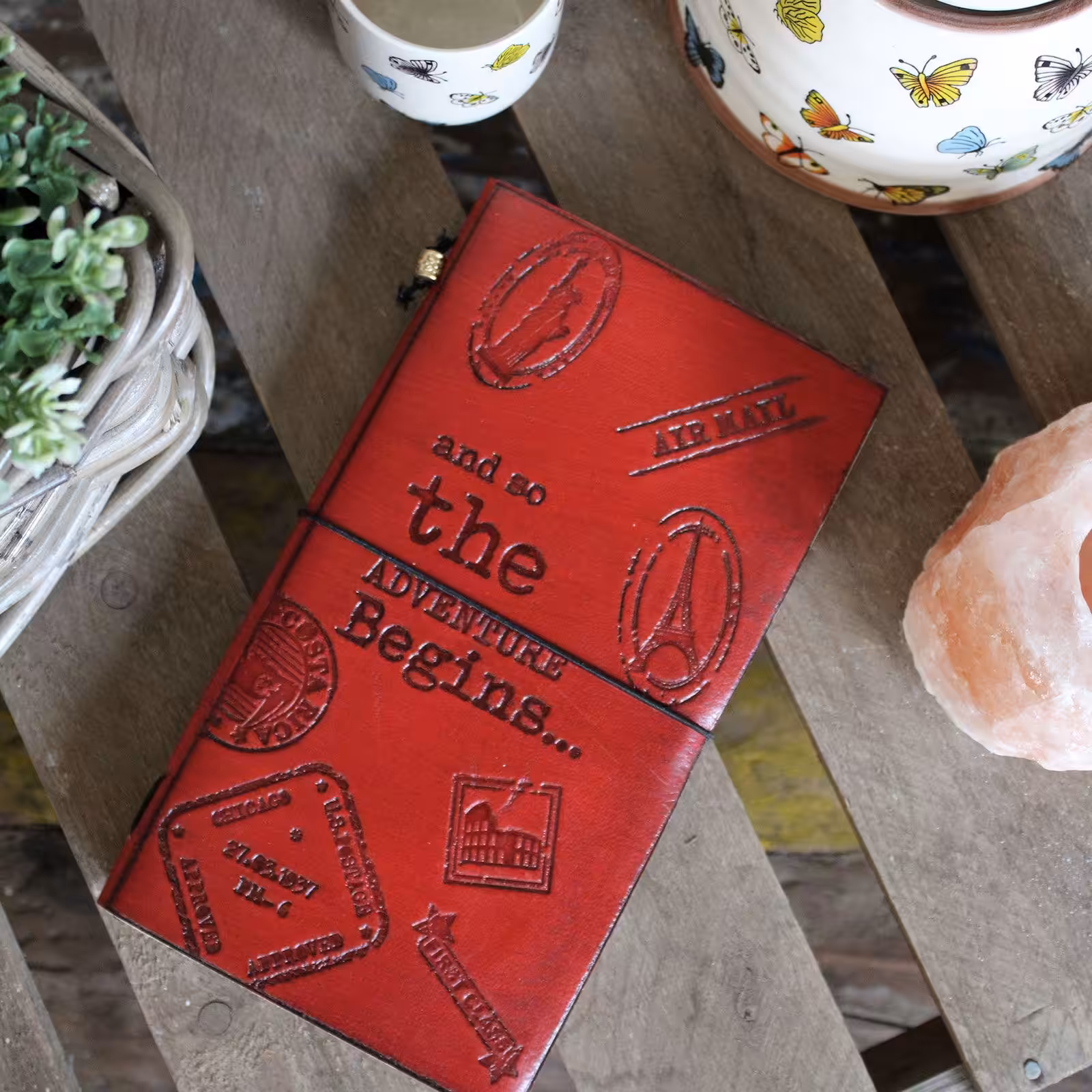 Handmade Leather Journal – Our Family Adventure Book – Brown (80 pages) | www.artisan-gifts.co.uk 4 Handmade Leather Journal – Our Family Adventure Book – Brown (80 pages) | www.artisan-gifts.co.uk 3