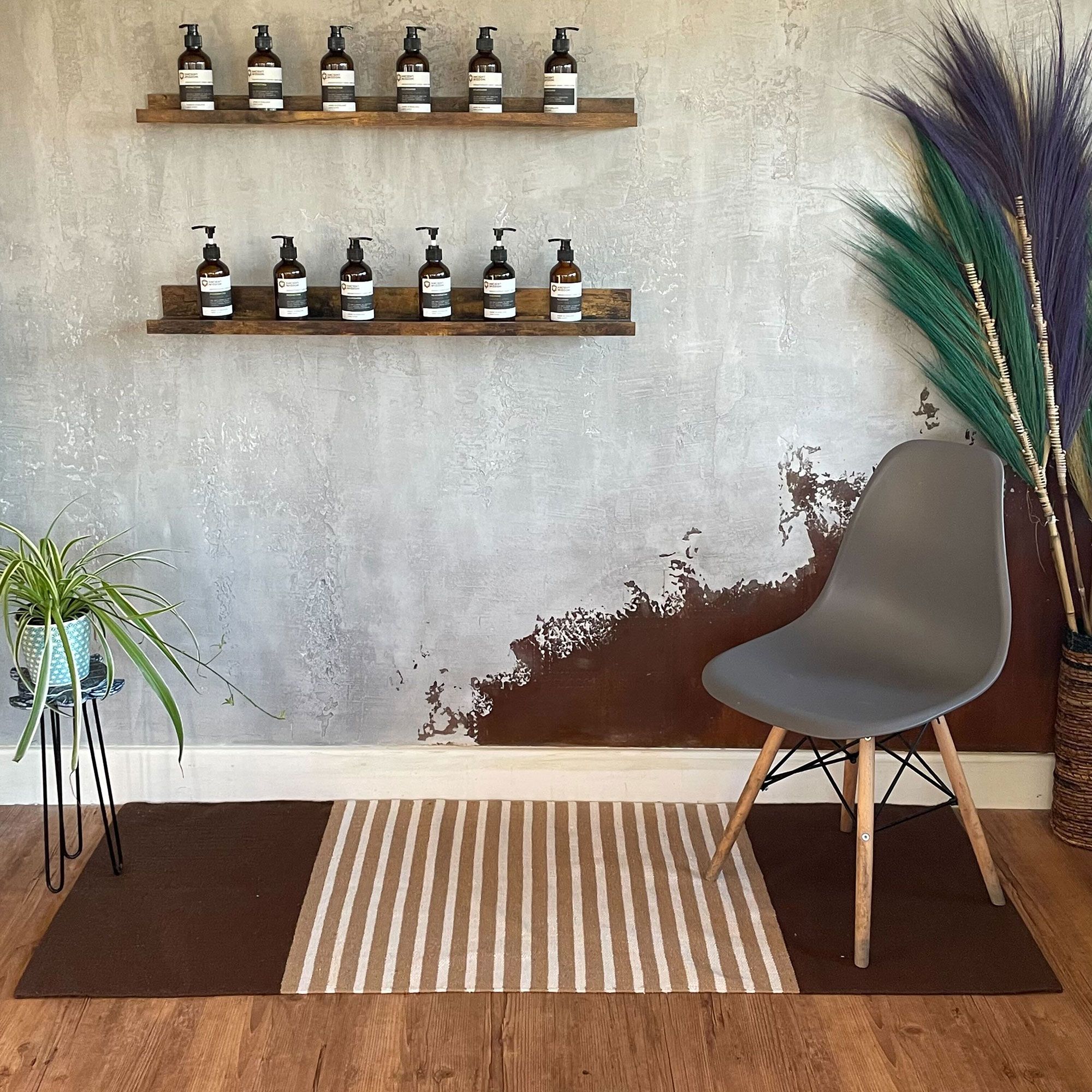 Indian Cotton Rug – 70x170cm – Dark Brown / Beige | www.artisan-gifts.co.uk 4 Indian Cotton Rug – 70x170cm – Dark Brown / Beige | www.artisan-gifts.co.uk 3