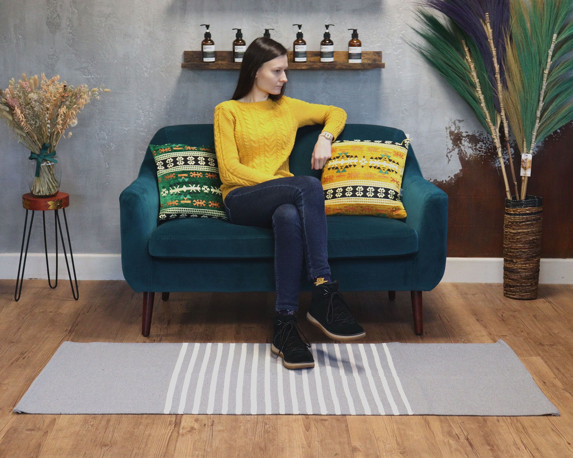 Indian Cotton Rug – 70x170cm – Grey | www.artisan-gifts.co.uk 5 Indian Cotton Rug – 70x170cm – Grey | www.artisan-gifts.co.uk 4