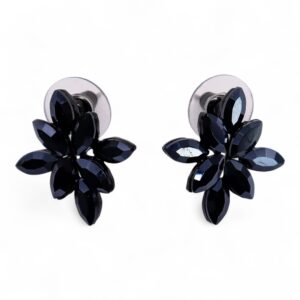 Jet Black – Vintage Glass – Flowers – Earrings | www.artisan-gifts.co.uk 1