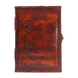 Large Book of Shadows – Dark Tan – 200 pages decle-edged – 25x18x3cm | www.artisan-gifts.co.uk 1