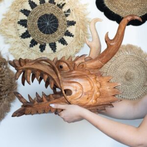 Live Size Dragon Head Carving  – 30cm | www.artisan-gifts.co.uk 1