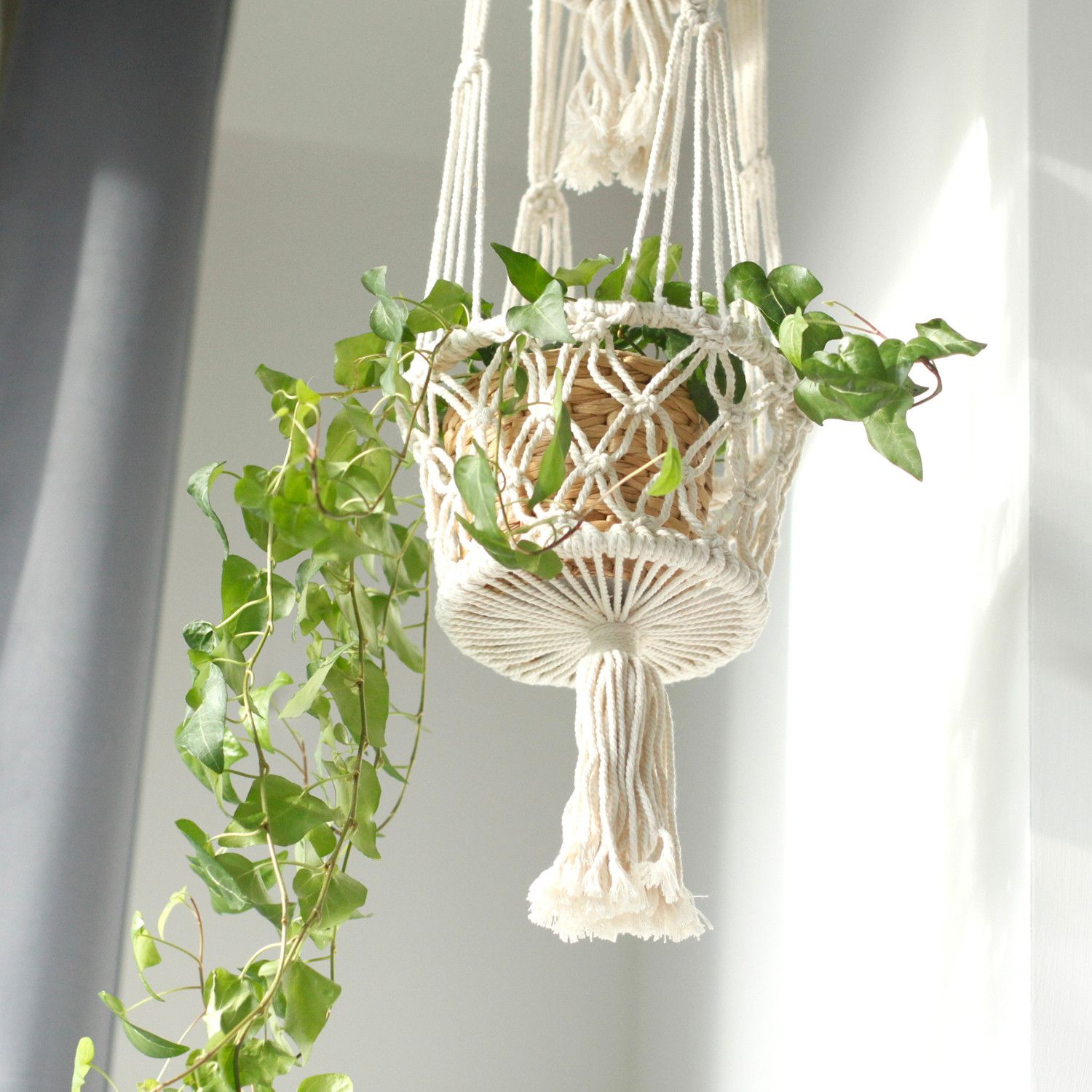 Macrame Pot Holder – Double Holder | www.artisan-gifts.co.uk 10 Macrame Pot Holder – Double Holder | www.artisan-gifts.co.uk 9