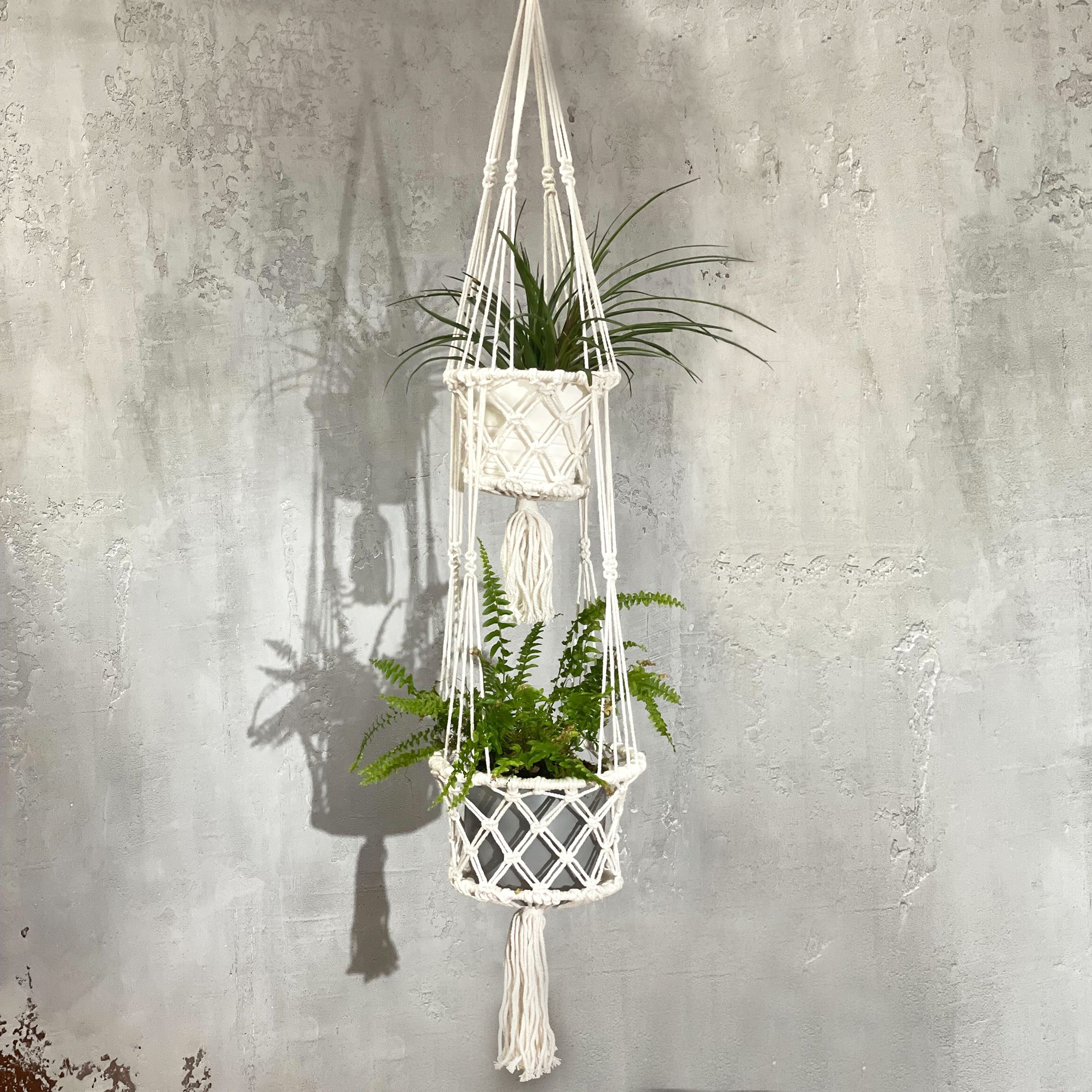 Macrame Pot Holder – Double Holder | www.artisan-gifts.co.uk 13 Macrame Pot Holder – Double Holder | www.artisan-gifts.co.uk 12