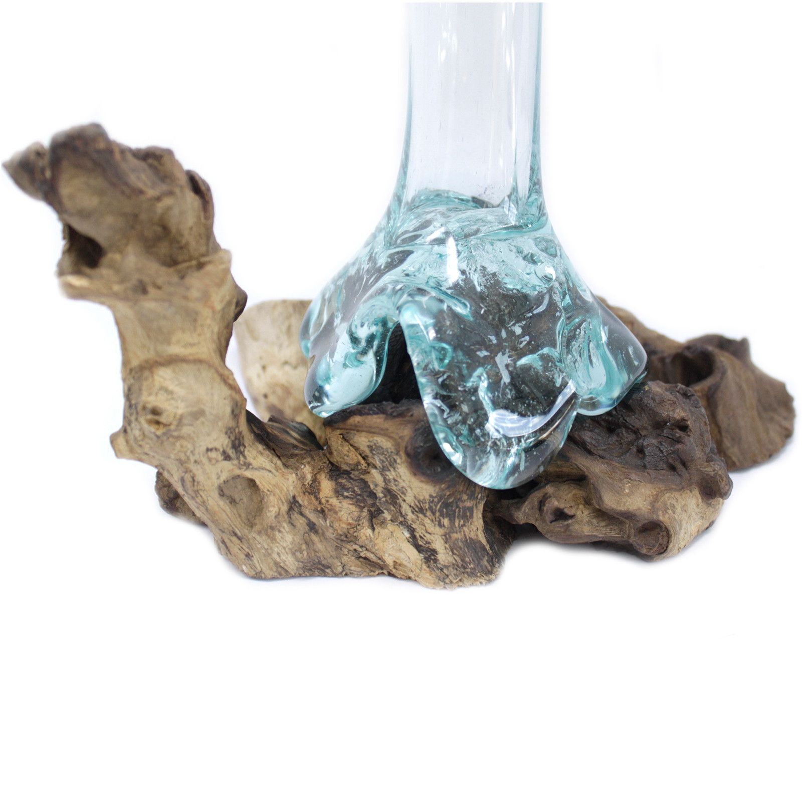 Molten Glass on Wood – Vase | www.artisan-gifts.co.uk 4 Molten Glass on Wood – Vase | www.artisan-gifts.co.uk 3