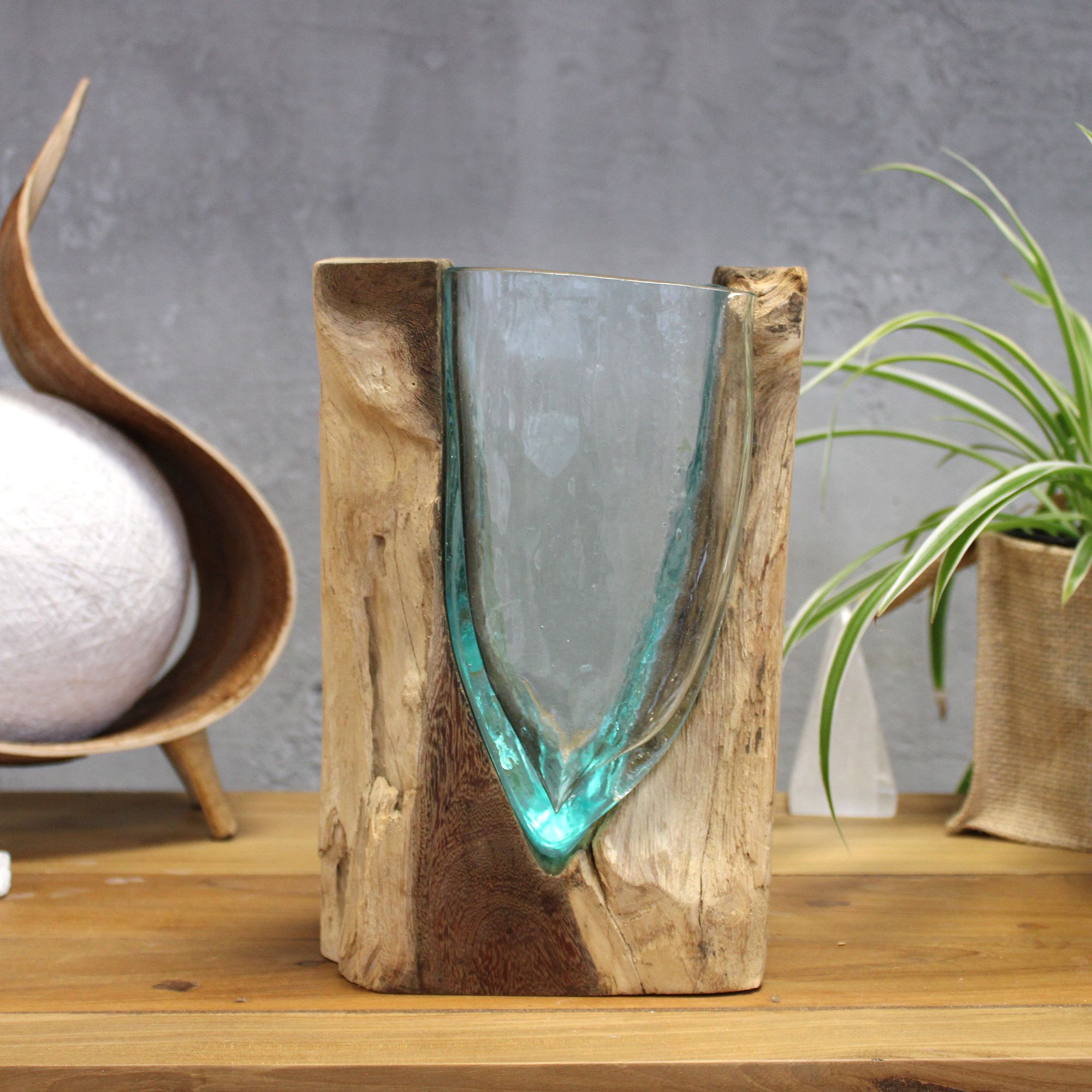 Molton Glass V-shaped Art Vase on Wood | www.artisan-gifts.co.uk 4 Molton Glass V-shaped Art Vase on Wood | www.artisan-gifts.co.uk 3