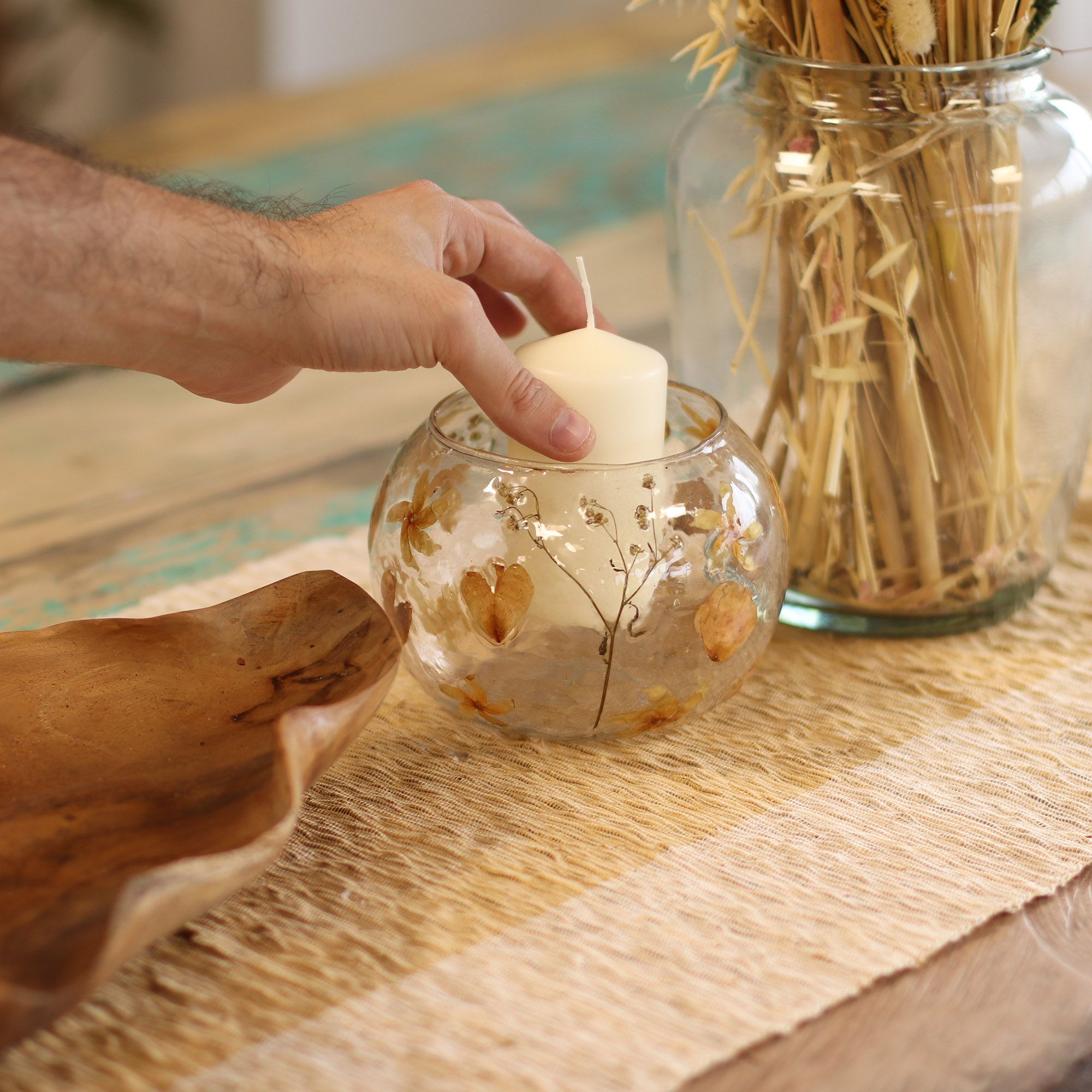 Natural Floral Glass – Large Bowl Candle Holder – Rosa – (12x13cm) | www.artisan-gifts.co.uk 5 Natural Floral Glass – Large Bowl Candle Holder – Rosa – (12x13cm) | www.artisan-gifts.co.uk 4