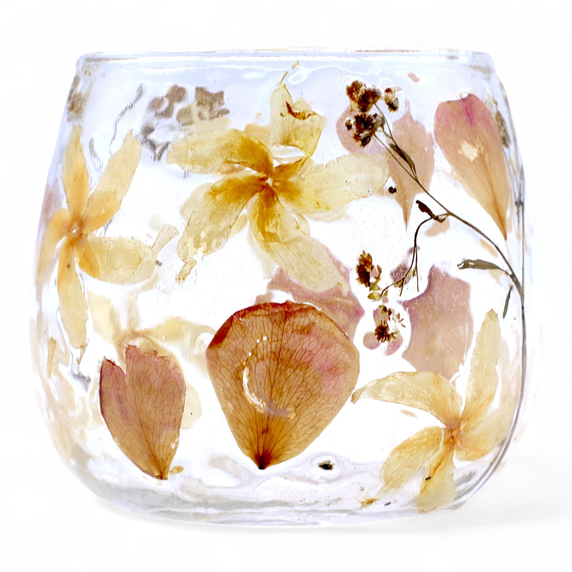 Natural Floral Glass – Straight Candle Holder – Rosa – (8x8cm) | www.artisan-gifts.co.uk 5 Natural Floral Glass – Straight Candle Holder – Rosa – (8x8cm) | www.artisan-gifts.co.uk 4