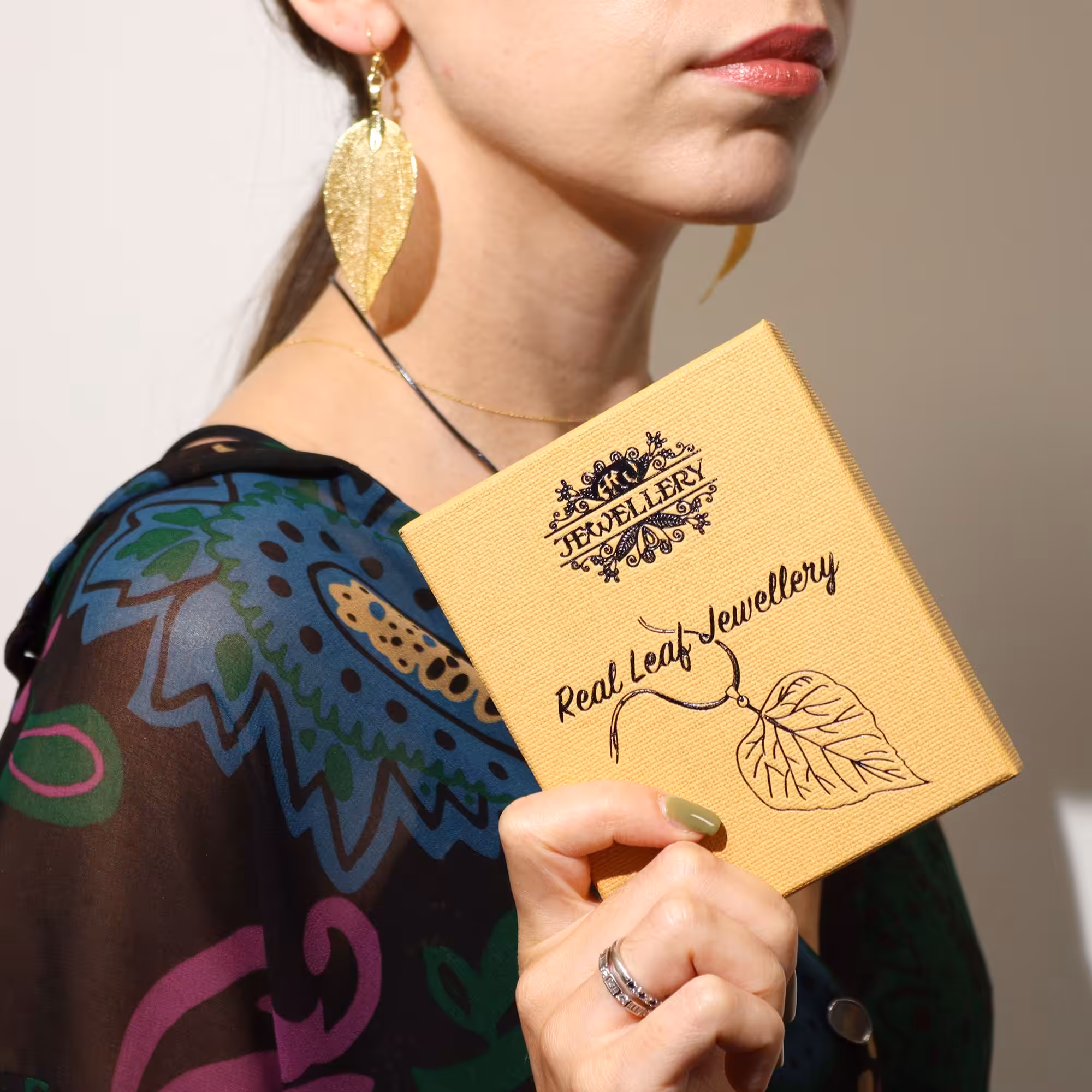 Necklace & Earring Set – Bravery Leaf – Gold | www.artisan-gifts.co.uk 4 Necklace & Earring Set – Bravery Leaf – Gold | www.artisan-gifts.co.uk 3