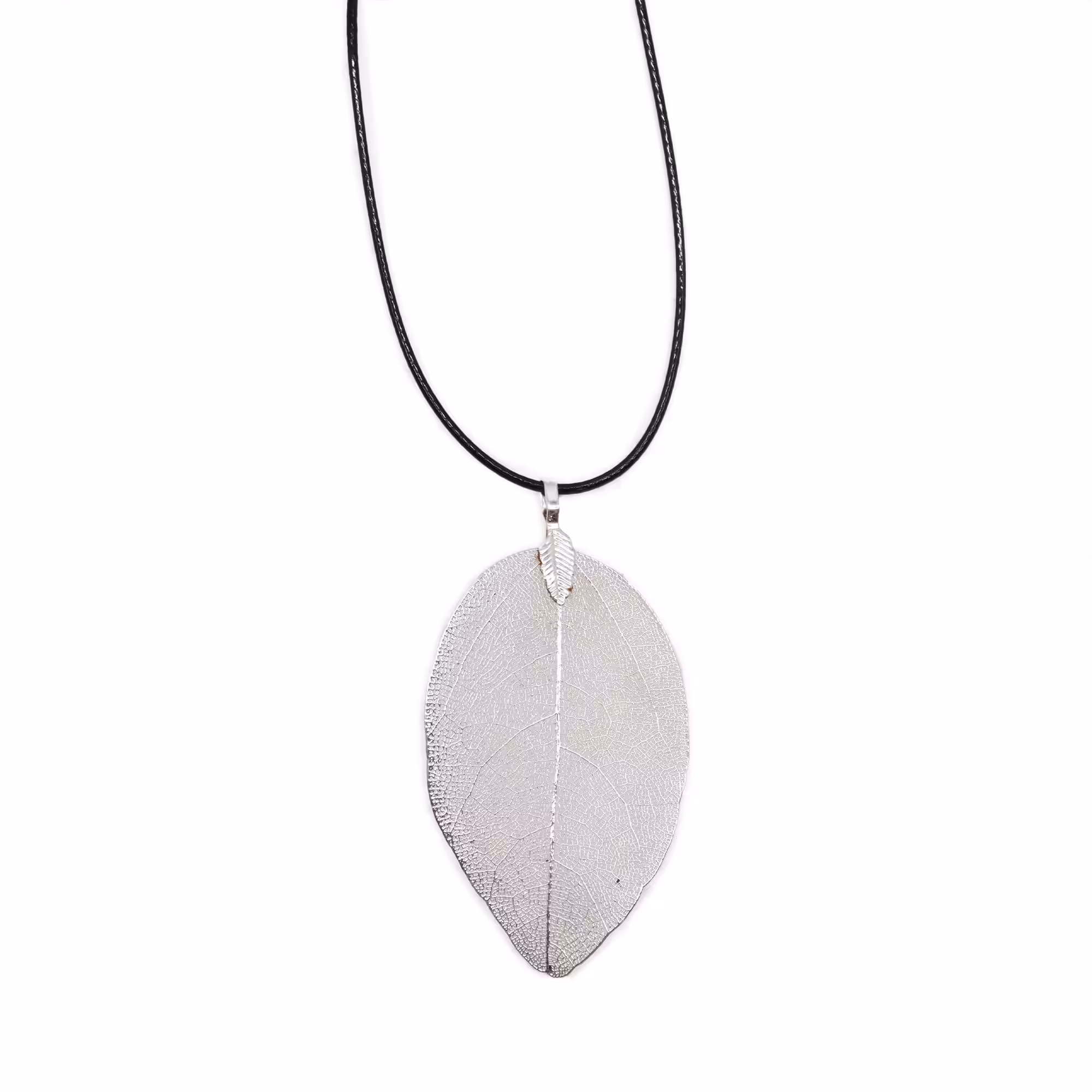 Necklace – Bravery Leaf – Silver | www.artisan-gifts.co.uk 2 Necklace – Bravery Leaf – Silver | www.artisan-gifts.co.uk 1