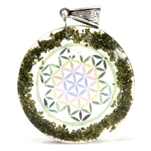 Orgonite Power Pendant – Greenstone Mandala | www.artisan-gifts.co.uk 1
