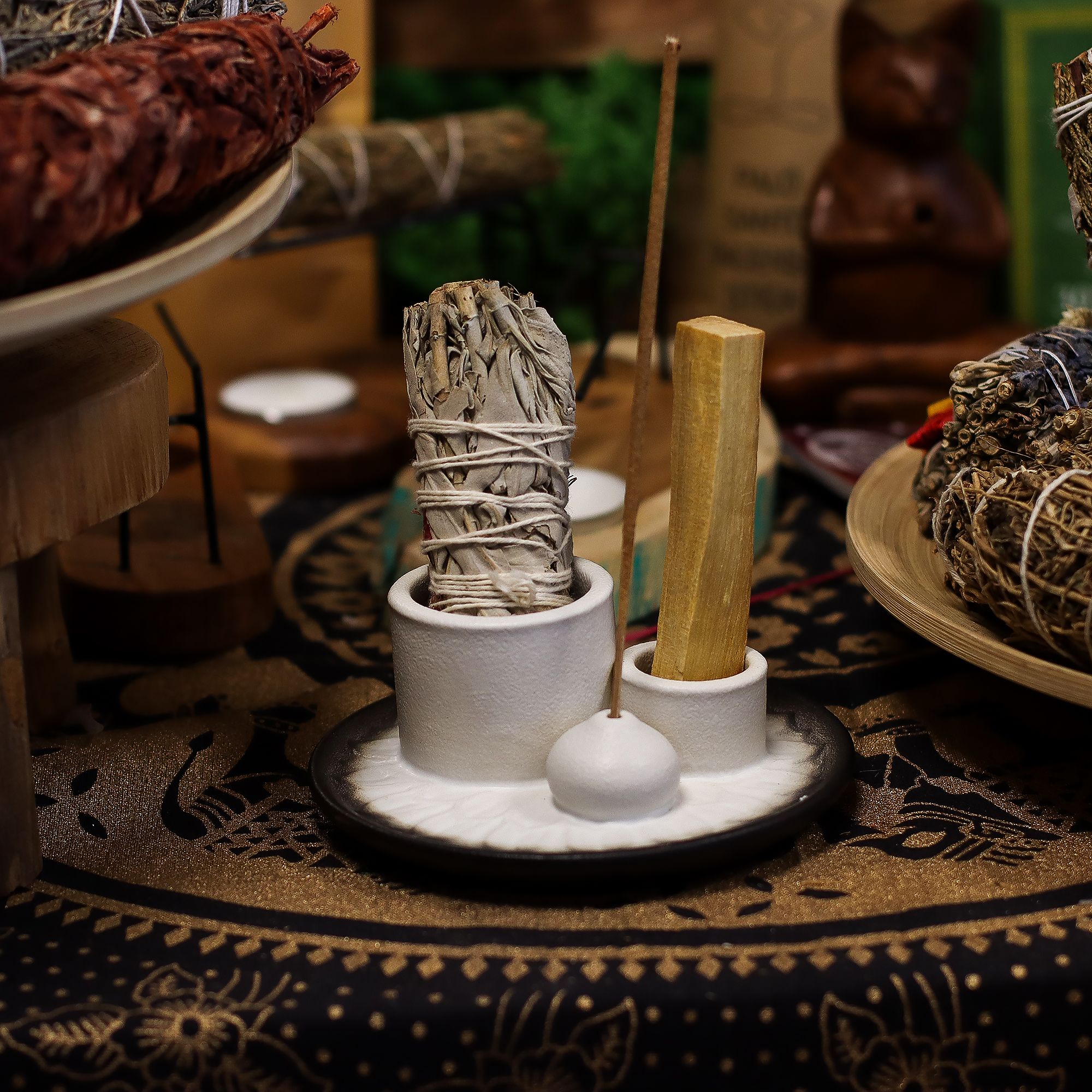 Palo Santo Stick & Smudge Holder – Mandala – White & Grey | www.artisan-gifts.co.uk 3 Palo Santo Stick & Smudge Holder – Mandala – White & Grey | www.artisan-gifts.co.uk 2