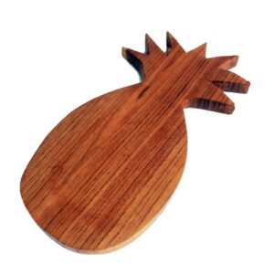 Pineapple Shaped Chopping Board | www.artisan-gifts.co.uk 1