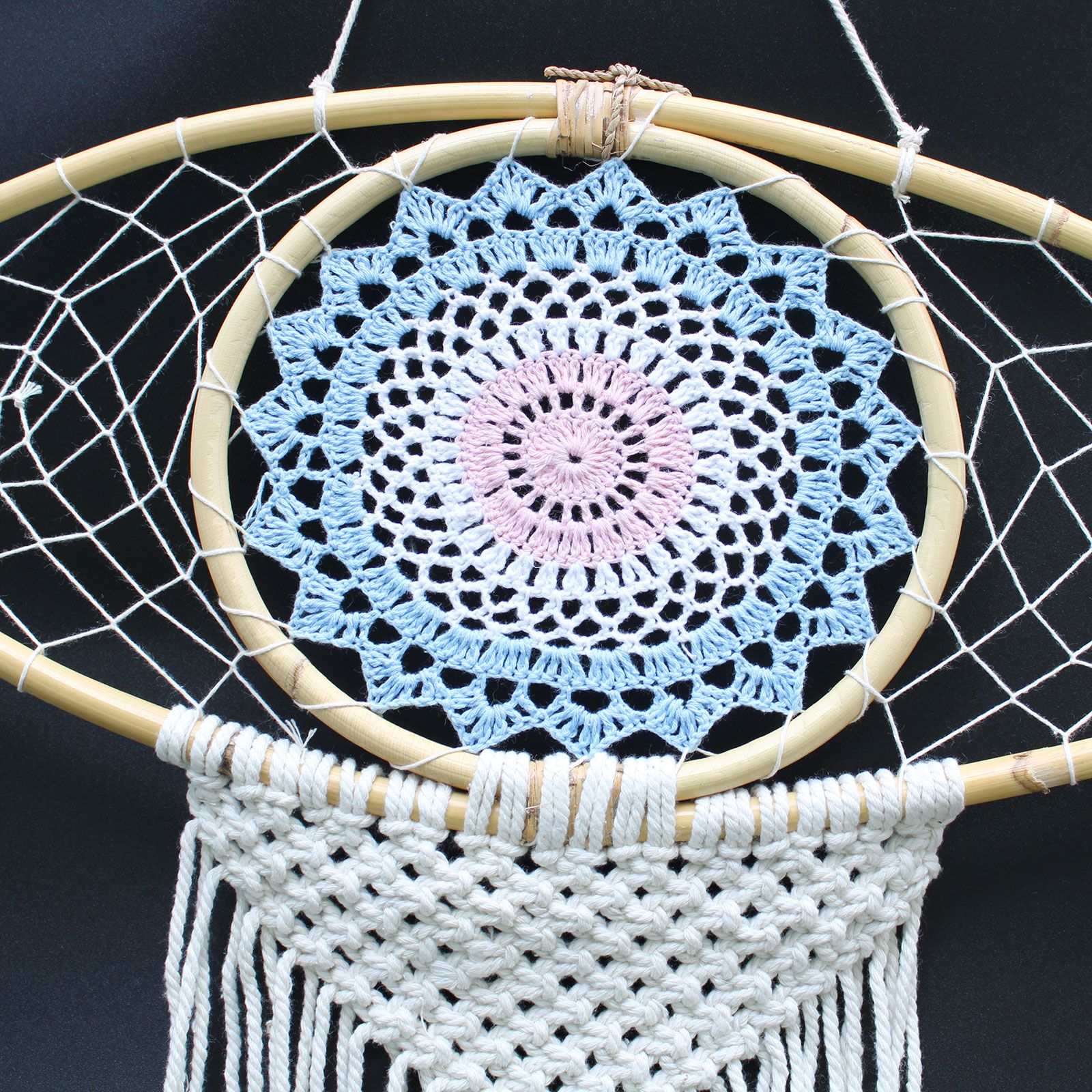 Protection Dream Catcher – Lrg Macrame Eye Blue/ White/Pink | www.artisan-gifts.co.uk 3 Protection Dream Catcher – Lrg Macrame Eye Blue/ White/Pink | www.artisan-gifts.co.uk 2