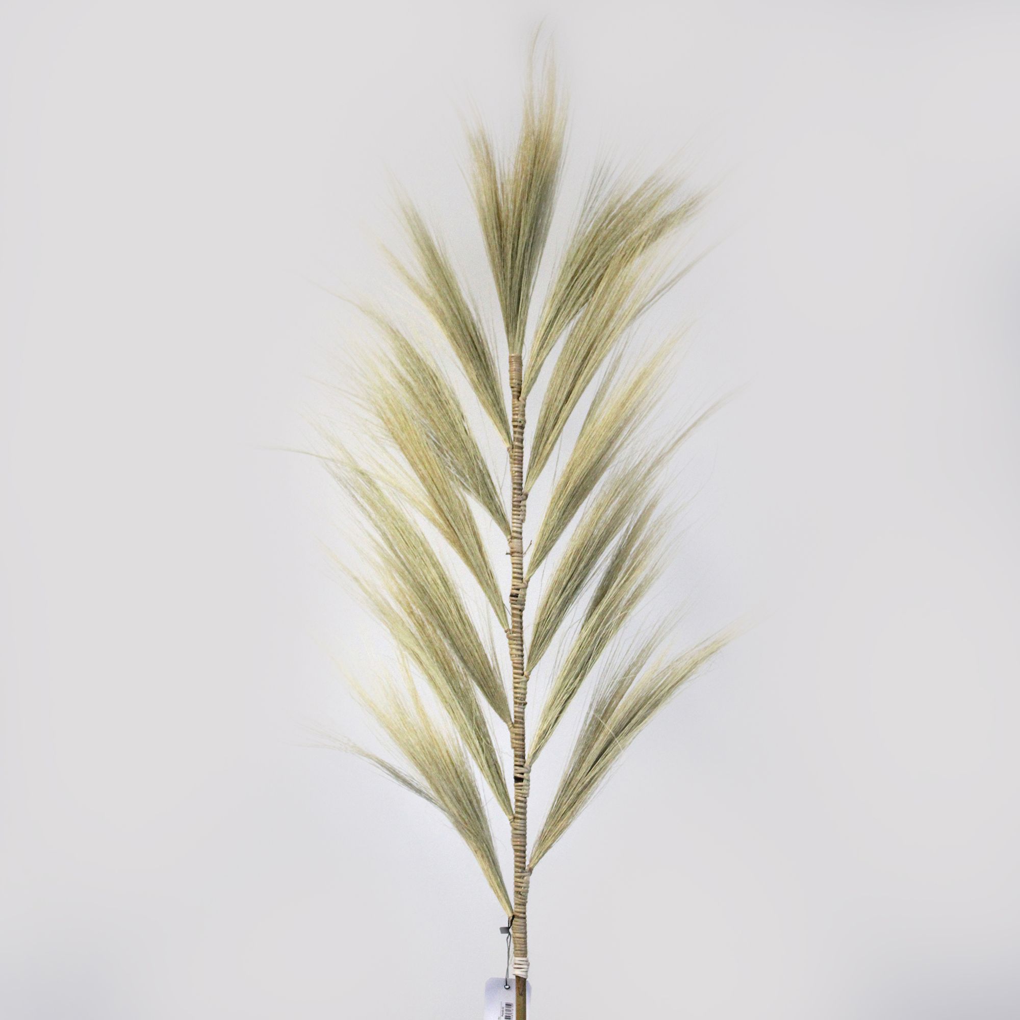 Rayung Grass Blond – 1.6m | www.artisan-gifts.co.uk 12 Rayung Grass Blond – 1.6m | www.artisan-gifts.co.uk 11