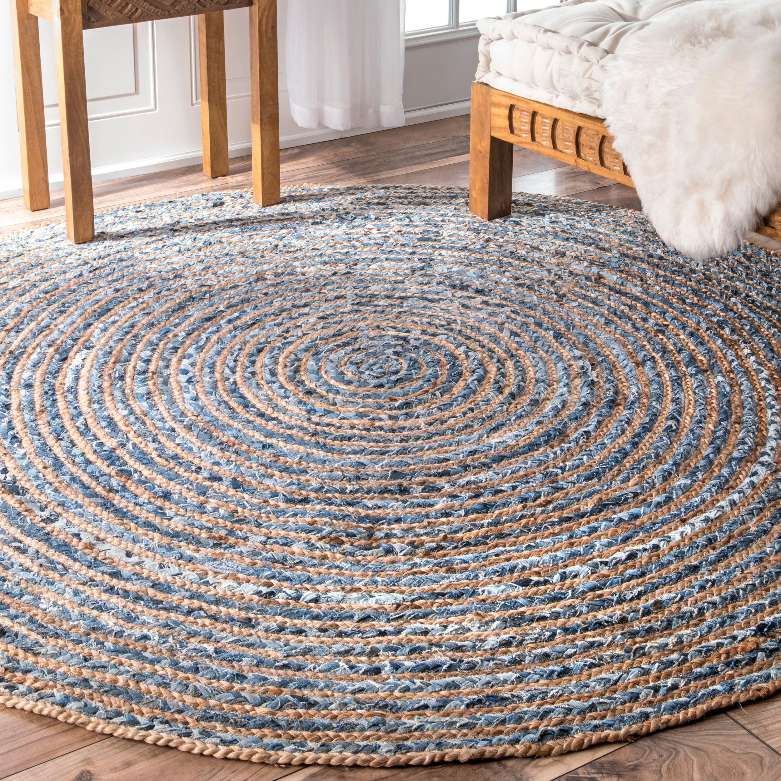 Round Jute and Recycle Denim Rug – 120 cm | www.artisan-gifts.co.uk 4 Round Jute and Recycle Denim Rug – 120 cm | www.artisan-gifts.co.uk 3