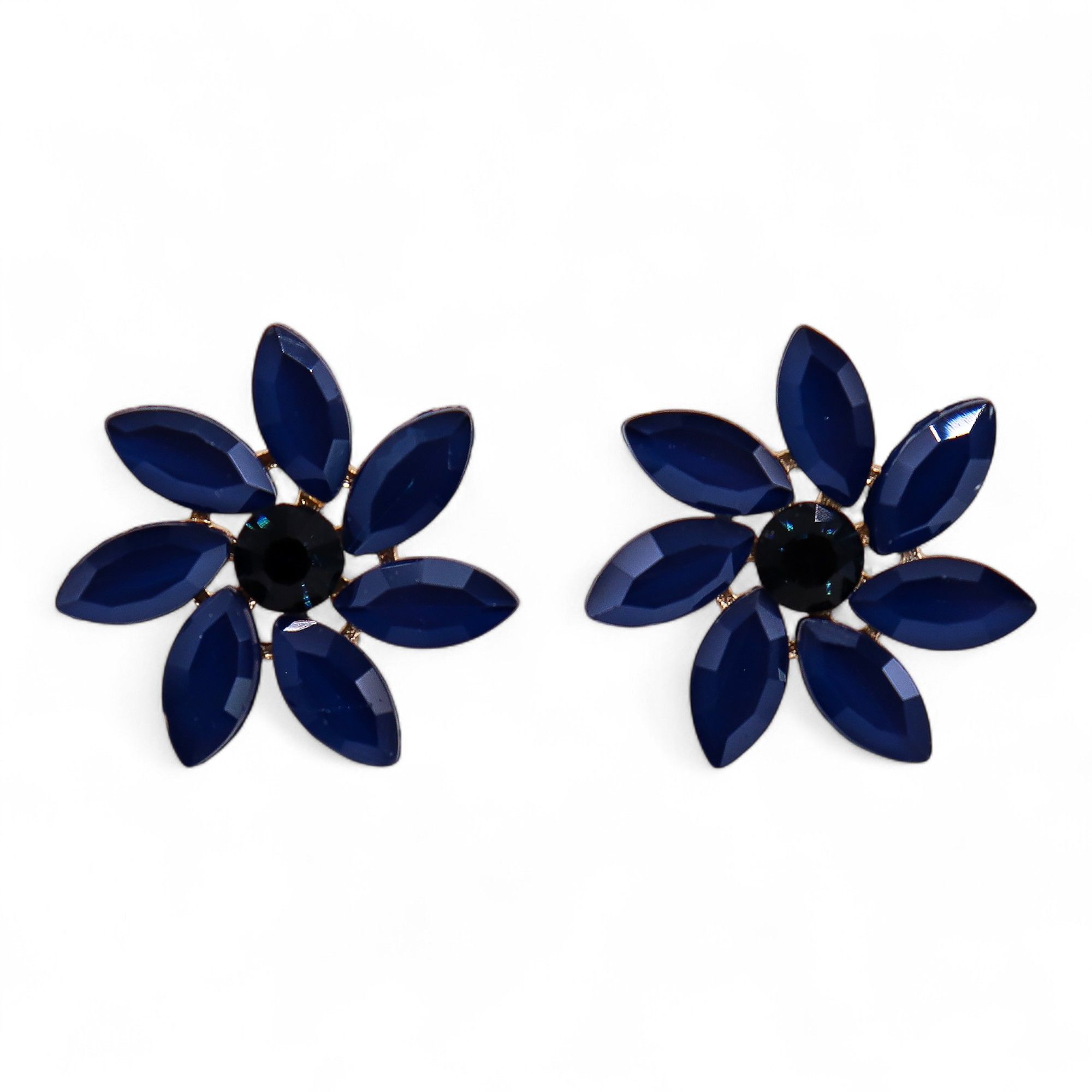 Royal Blue – Vintage Glass – Flowers – Earrings | www.artisan-gifts.co.uk 3 Royal Blue – Vintage Glass – Flowers – Earrings | www.artisan-gifts.co.uk 2