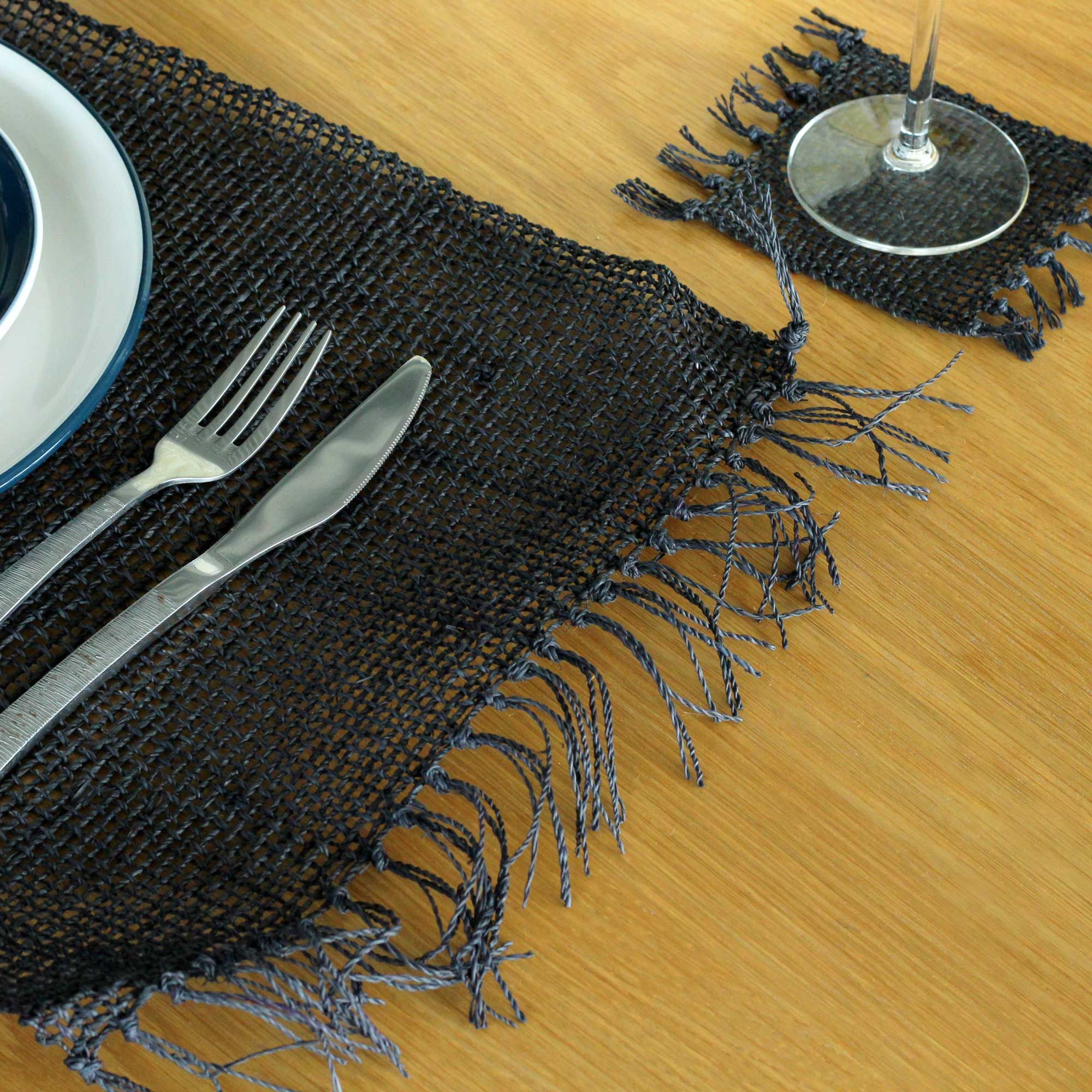 Seagrass Fringe Natural Placemat – Black | www.artisan-gifts.co.uk 2 Seagrass Fringe Natural Placemat – Black | www.artisan-gifts.co.uk 1