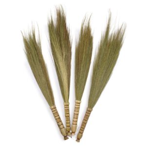Set 4 – Pampas Broom – Natural | www.artisan-gifts.co.uk 1