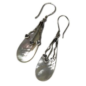 Shell & Silver Earrings – Three Hearts – MOP | www.artisan-gifts.co.uk 1
