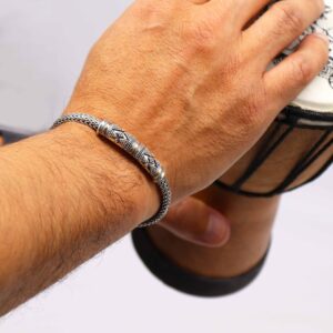 Silver & Gold Bracelet – Unisex Single Chain | www.artisan-gifts.co.uk 1