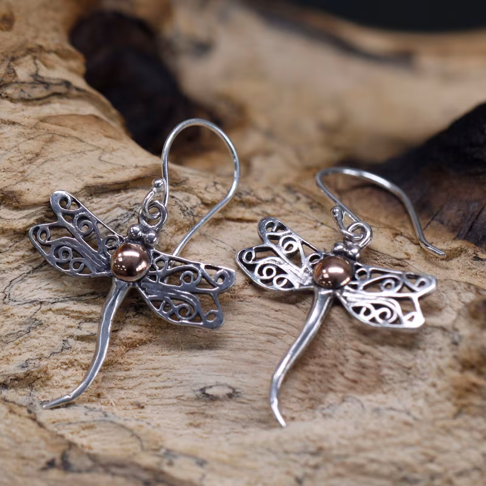 Silver & Gold Earring – Dragonflies | www.artisan-gifts.co.uk 4 Silver & Gold Earring – Dragonflies | www.artisan-gifts.co.uk 3