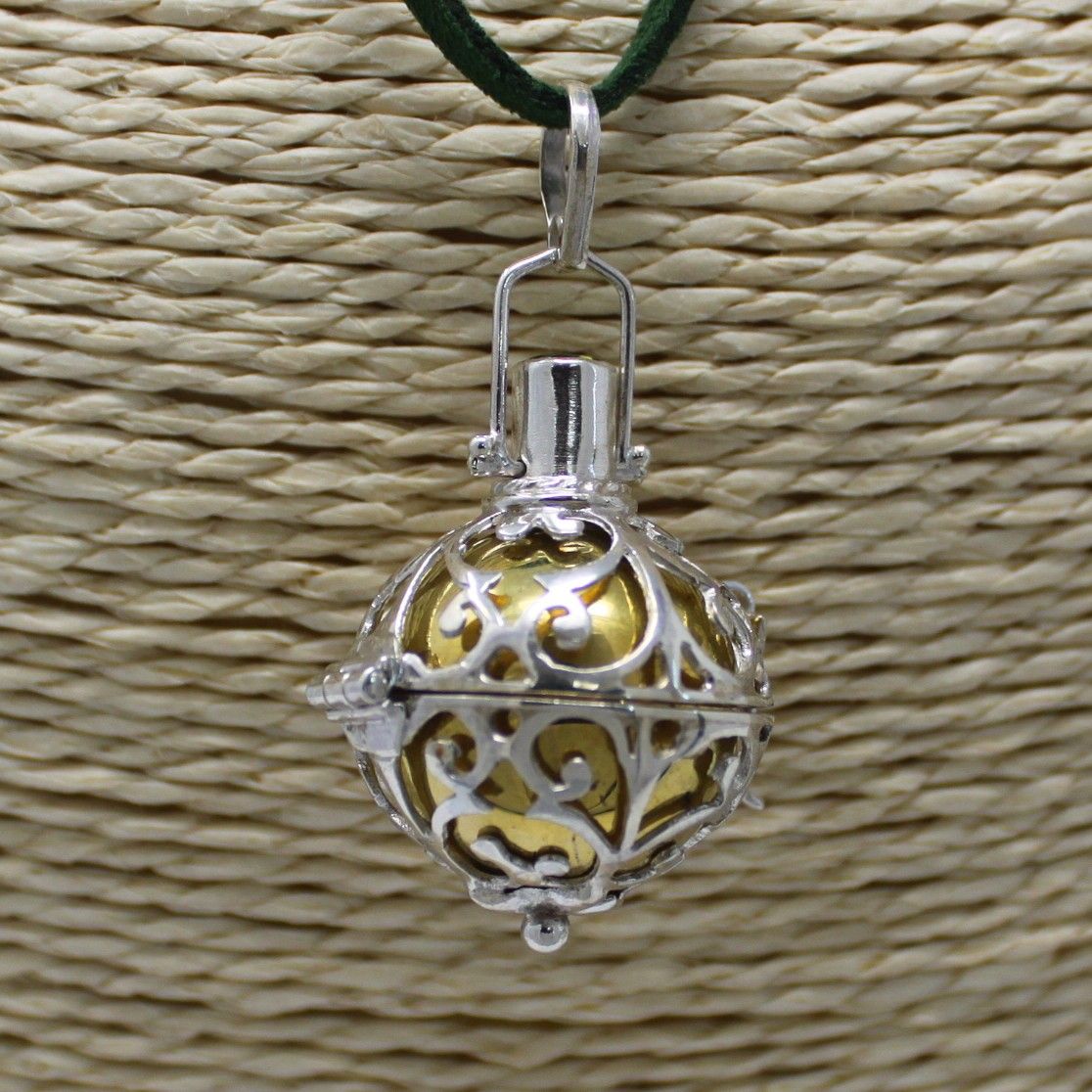 Silver Angel Bell – Healing – 23mm | www.artisan-gifts.co.uk 5 Silver Angel Bell – Healing – 23mm | www.artisan-gifts.co.uk 4