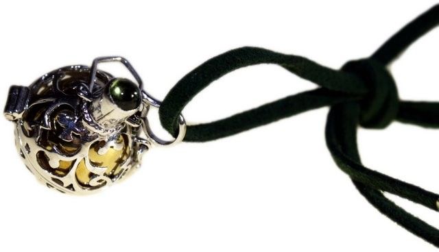 Silver Angel Bell – Romance – 18mm | www.artisan-gifts.co.uk 6 Silver Angel Bell – Romance – 18mm | www.artisan-gifts.co.uk 5