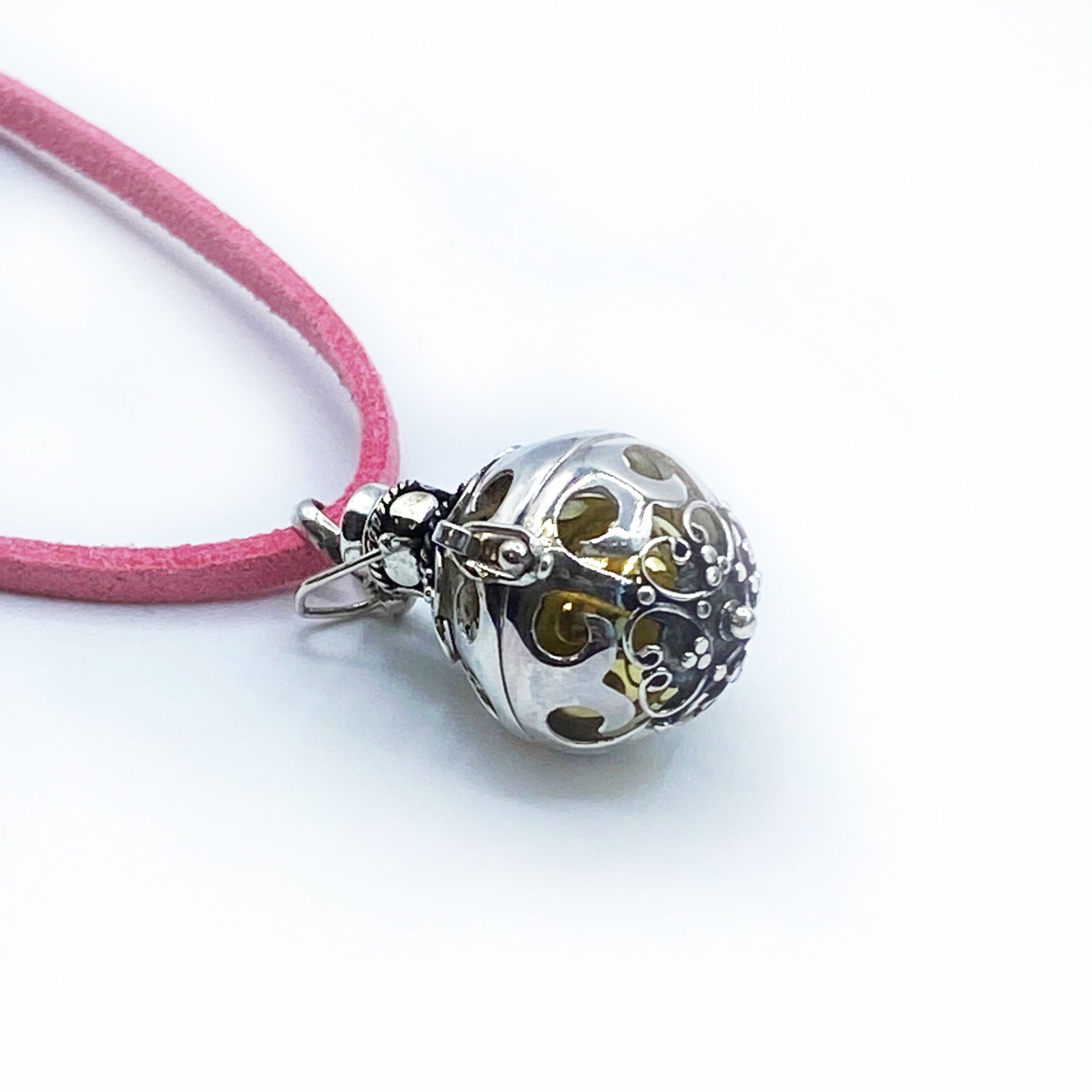 Silver Angel Bell – Seduction – 16mm | www.artisan-gifts.co.uk 3 Silver Angel Bell – Seduction – 16mm | www.artisan-gifts.co.uk 2