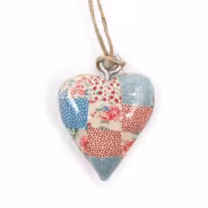 Small Decor Wood Heart – Cheque Blue & Red | www.artisan-gifts.co.uk 1