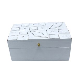Vintage Deco – Multi Purpose Box – 22x12x10cm –  White Diamonds | www.artisan-gifts.co.uk 1
