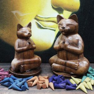 Wooden Carved Incense Burners – Med Yoga Cat | www.artisan-gifts.co.uk 1